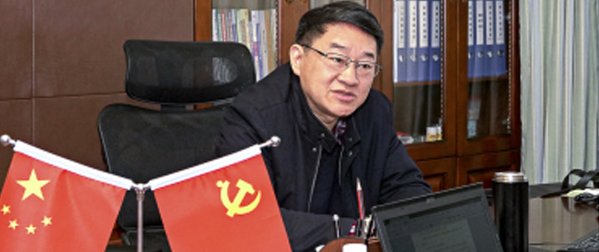 《四川日报》开年访谈——记者对话尊龙凯时集团党委书记、董事长任丁