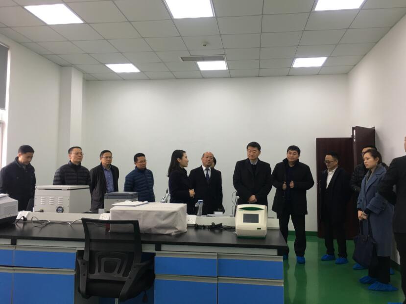 集团党委书记、董事长任丁率队调研 德仁堂控股集团