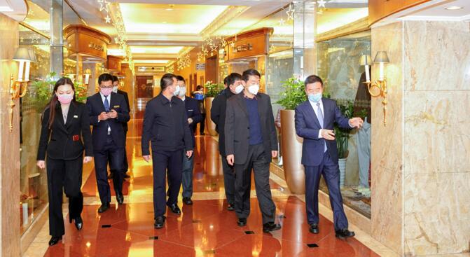 集团党委书记、董事长任丁一行 赴锦江宾馆督导检查疫情防控工作