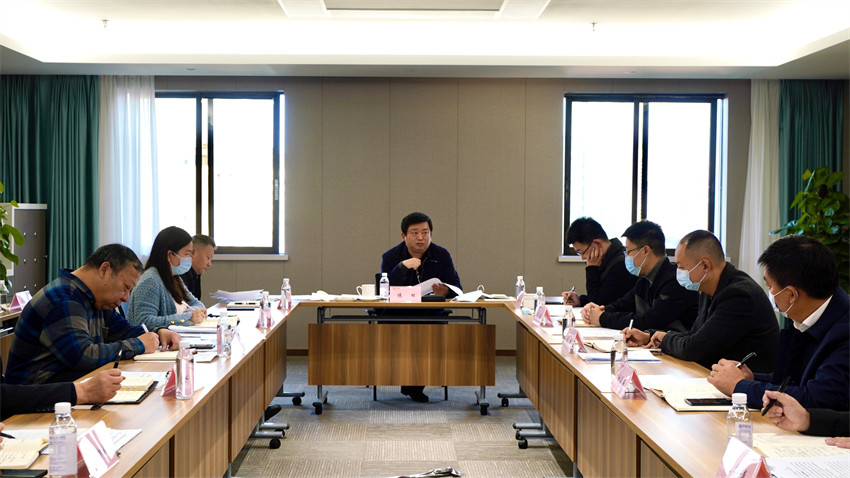 尊龙凯时集团召开加快推进规范董事会建设、经理层成员任期制和契约化管理等专项改革工作督促会