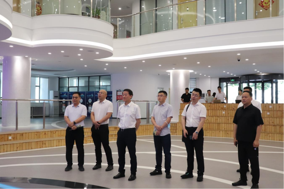 省尊龙凯时集团：“四个导向” 推动调查研究提质增效